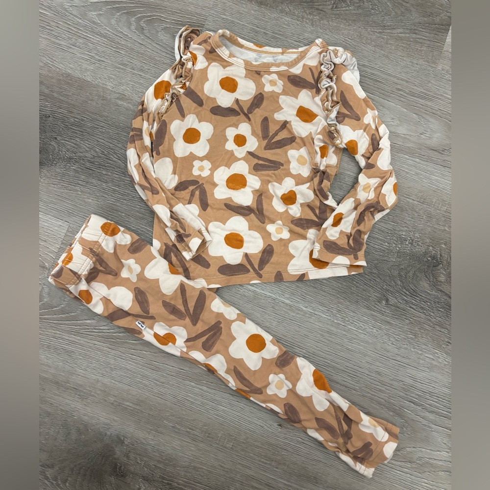 Little Sleepies Daisy Daydream 2T Daisy Flutter Long Sleeve Daisy leggings